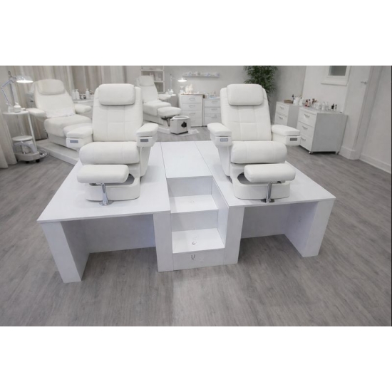 Podest do pedicure Dwa Stanowiska 200cm x 150cm